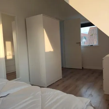 Ferienhaus Cozy House With 2 Bedrooms On The Sea Coast