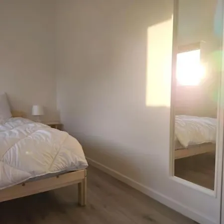 Cozy House With 2 Bedrooms On The Sea Coast